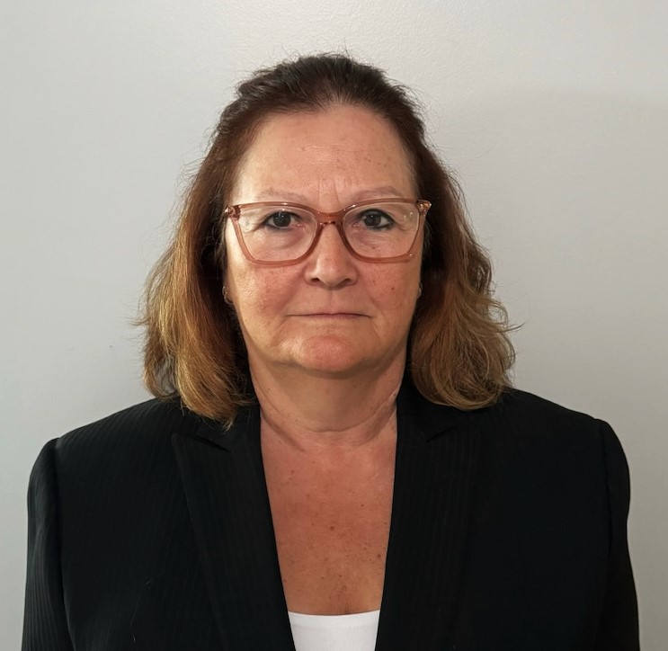 Wendy Telcs - Treasurer